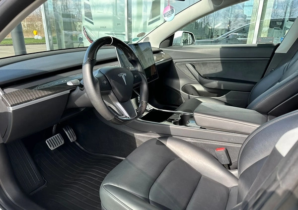 Tesla Model 3 cena 172200 przebieg: 119406, rok produkcji 2019 z Tarnów małe 29